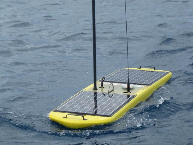 Liquid Robotics公司开发的新型海上船只